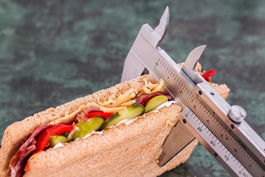 1日3000キロカロリー食べても太らない人と1500kcalで痩せない人の違いとは ダイエットの楽園